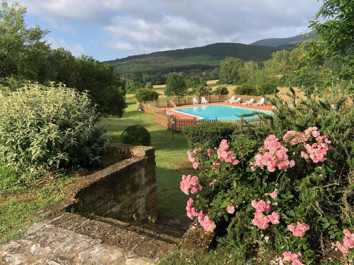 Agriturismo Santa Lorica Sassetta Exterior foto